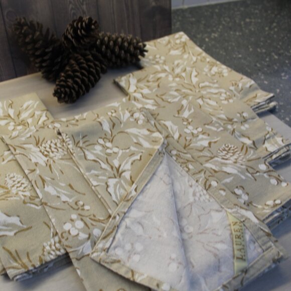 Ralph Lauren Set of Six Christmas Holiday Cotton Napkins - Picture 1 of 7